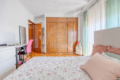 Apartamento T3 para Venda em Cidade da Maia