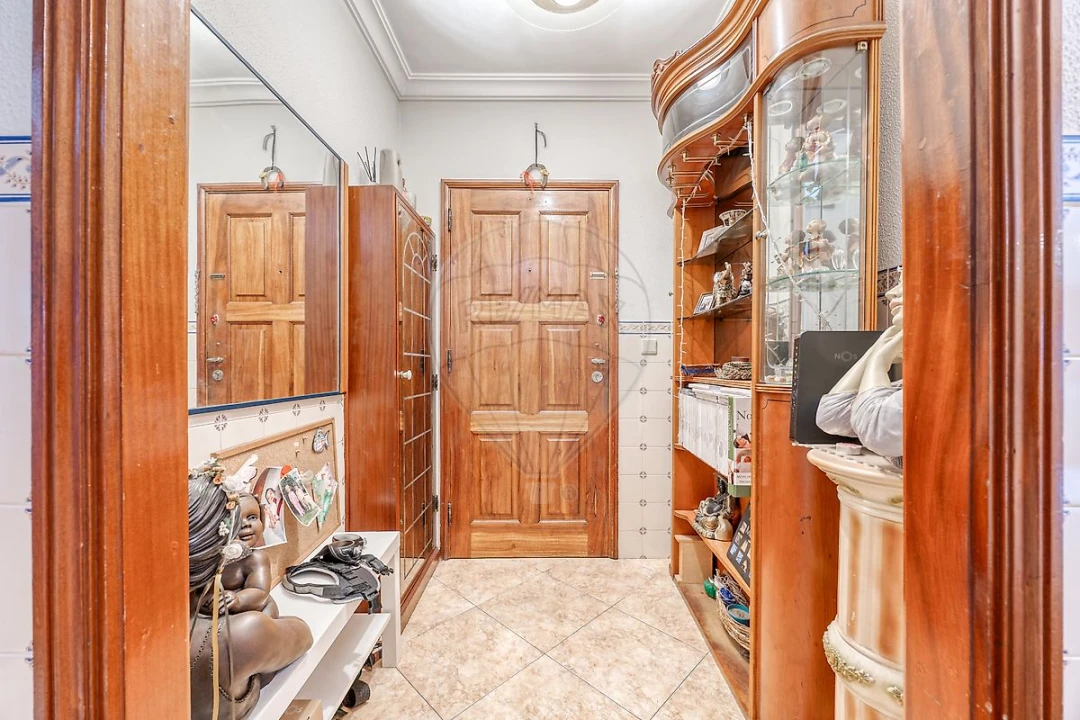 Apartamento T3 para Venda em Cidade da Maia Foto 6