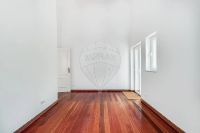 Apartamento T2 para Arrendamento em Cascais e Estoril