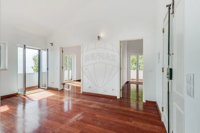 Apartamento T2 para Arrendamento em Cascais e Estoril