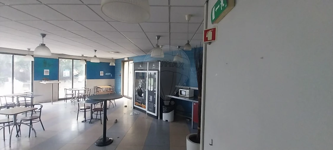 Negócio para Venda em Alfragide Foto 7