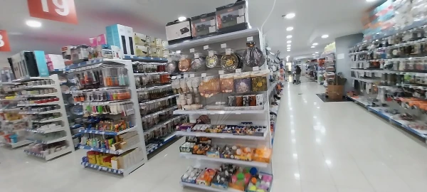 Armazém para Venda em Vialonga