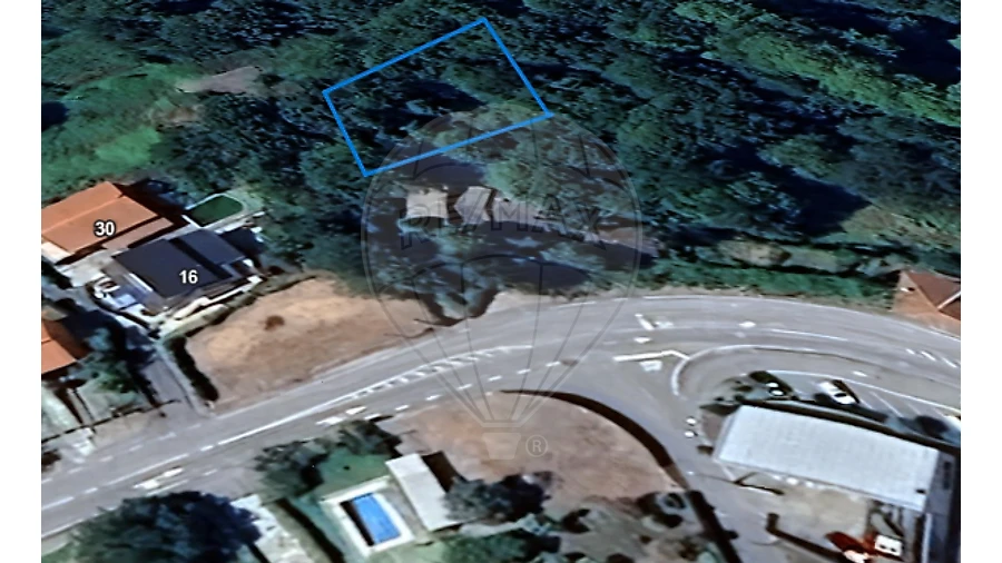 Terreno para Venda em Ruivães e Campos