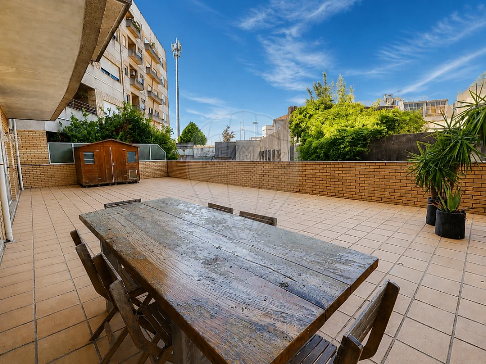 Apartamento T2 para Venda em Pedrouços Foto 23