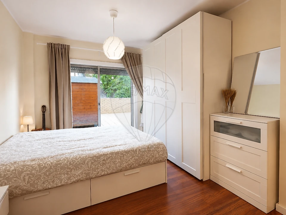 Apartamento T2 para Venda em Pedrouços Foto 16