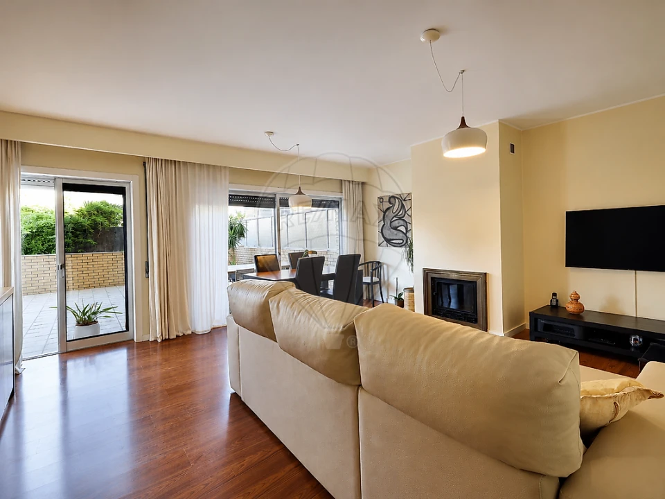Apartamento T2 para Venda em Pedrouços Foto 19