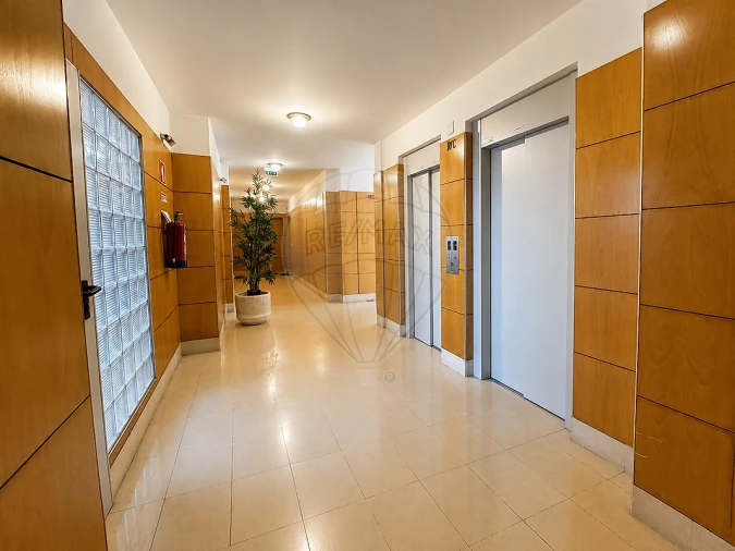 Apartamento T2 para Venda em Pedrouços Foto 11