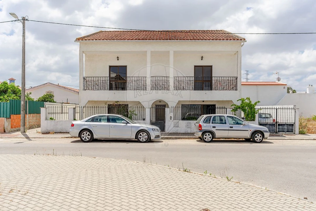 Moradia T5 para Venda em Quinta do Anjo Foto 29