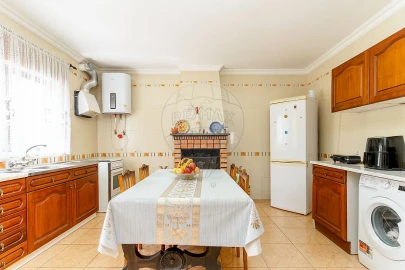 Moradia T5 para Venda em Quinta do Anjo