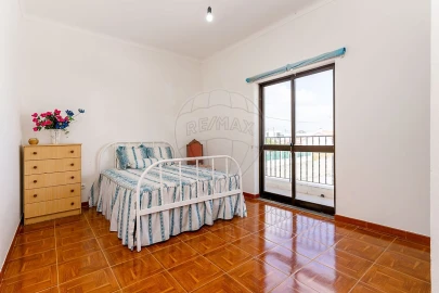 Moradia T5 para Venda em Quinta do Anjo