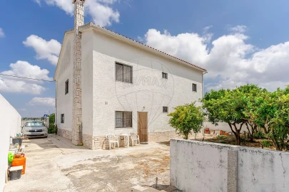 Moradia T5 para Venda em Quinta do Anjo
