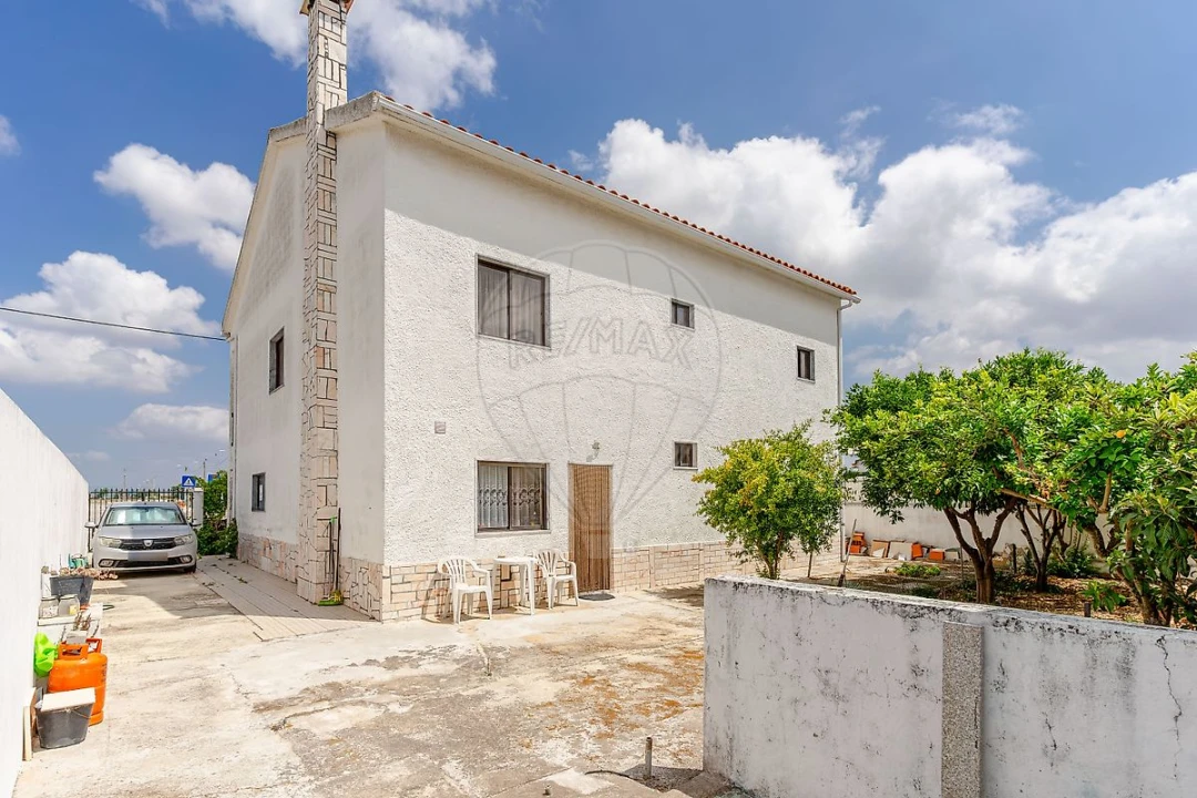 Moradia T5 para Venda em Quinta do Anjo Foto 27