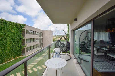 Apartamento T2 para Venda em Santa Maria e São Miguel, São Martinho, São Pedro Penaferrim