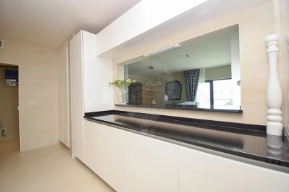Apartamento T2 para Venda em Santa Maria e São Miguel, São Martinho, São Pedro Penaferrim