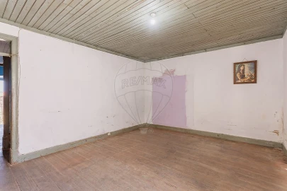Moradia T3 para Venda em Olho Marinho