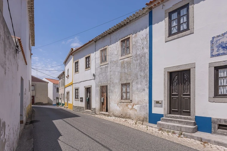 Moradia T3 para Venda em Olho Marinho Foto 17