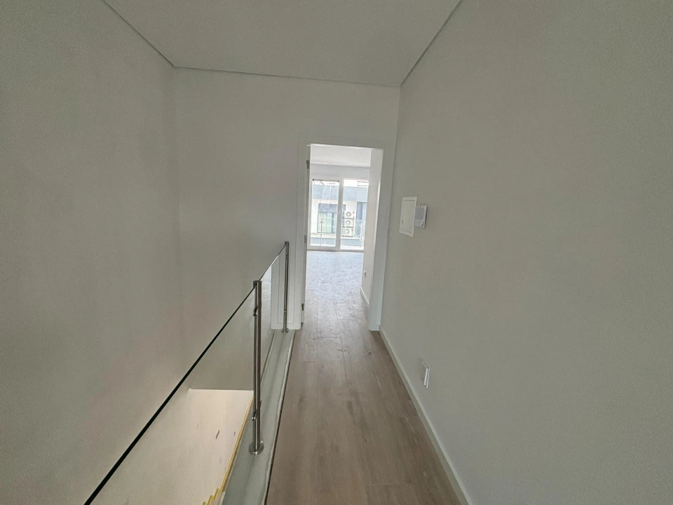 Moradia T3 para Venda em Fernao Ferro Foto 20