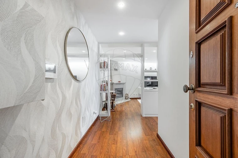 Apartamento T3 para Venda em Moreira Foto 12