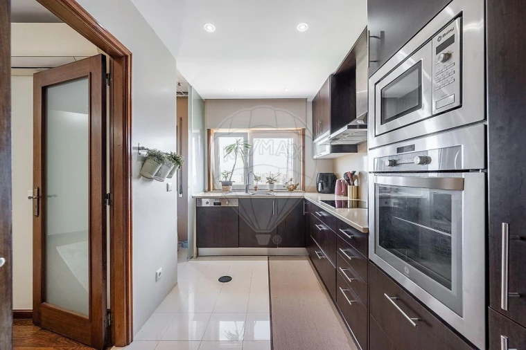 Apartamento T3 para Venda em Moreira Foto 15