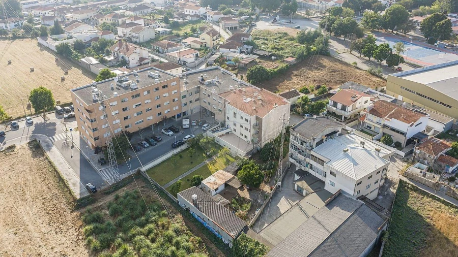 Apartamento T3 para Venda em Moreira Foto 6