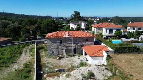 Moradia T3 para Venda em Fiscal