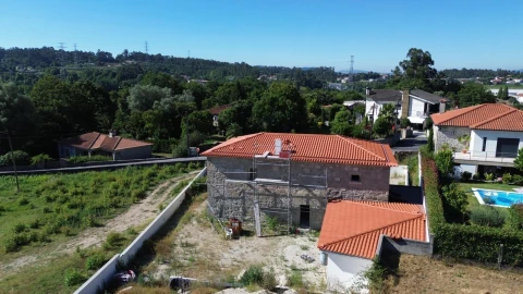 Moradia T3 para Venda em Fiscal