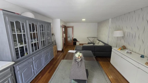 Apartamento T3 para Venda em Braga (Maximinos, Sé e Cividade)