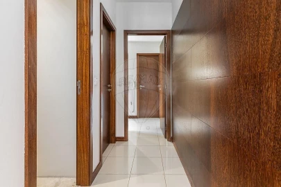 Moradia T4 para Venda em Revelhe
