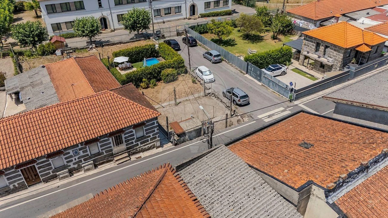 Moradia T2 para Venda em Selho (São Jorge) Foto 19