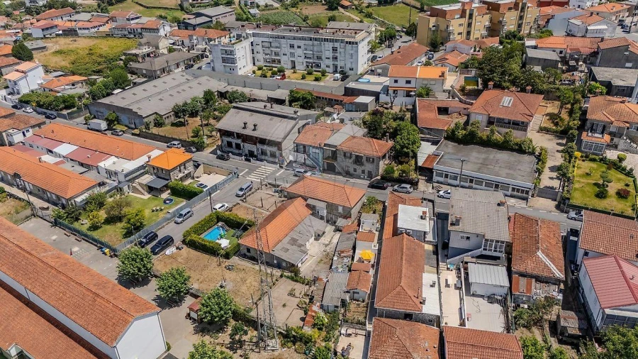 Moradia T2 para Venda em Selho (São Jorge) Foto 12