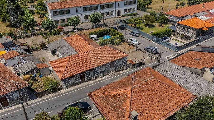 Moradia T2 para Venda em Selho (São Jorge) Foto 17