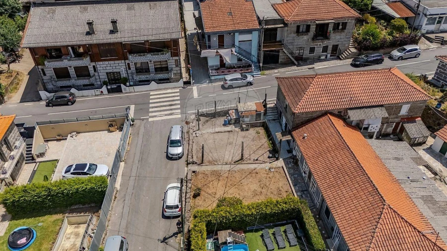 Moradia T2 para Venda em Selho (São Jorge) Foto 20