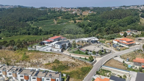 Moradia T3 para Venda em Louredo