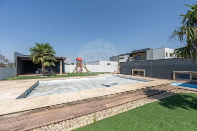 Moradia T3 para Venda em Louredo