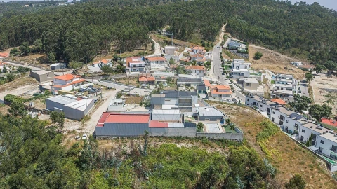 Moradia T3 para Venda em Louredo