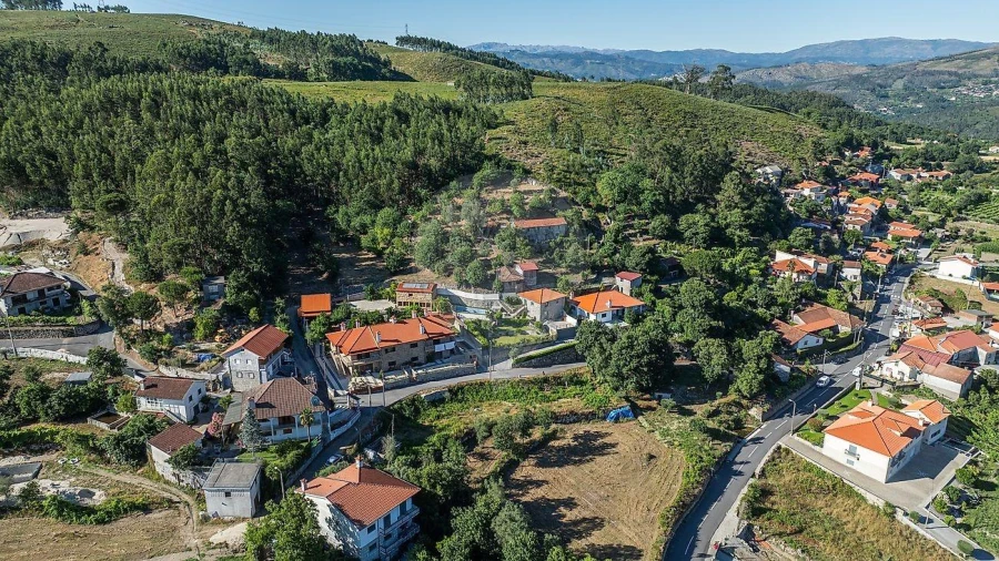 Moradia T2 para Venda em Fafe Foto 2