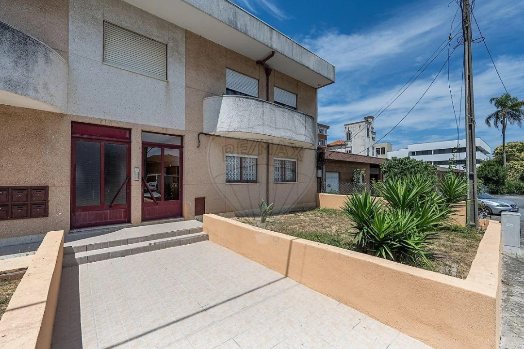 Apartamento T3 para Venda em Santa Marinha e São Pedro da Afurada Foto 10