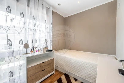 Apartamento T3 para Venda em Santa Marinha e São Pedro da Afurada