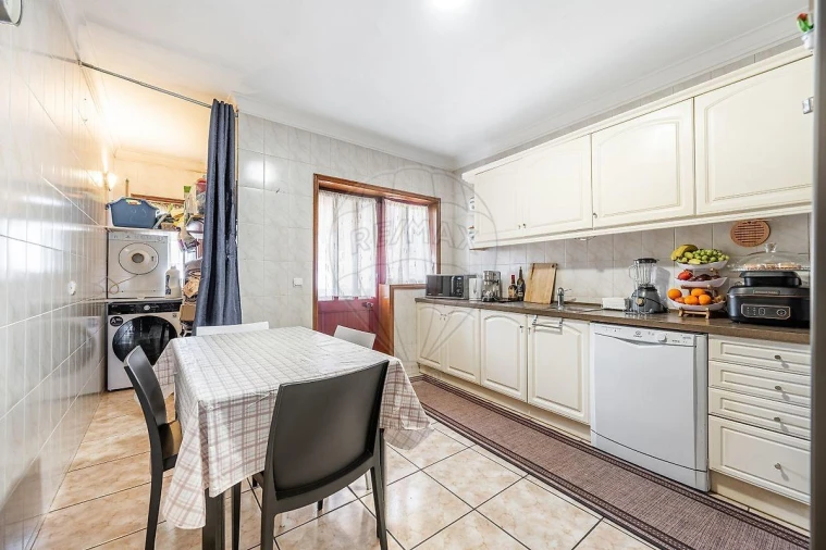 Apartamento T3 para Venda em Santa Marinha e São Pedro da Afurada Foto 22
