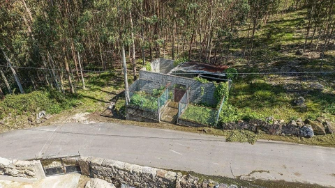 Terreno para Venda em Águas Santas e Moure