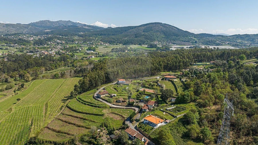 Terreno para Venda em Águas Santas e Moure Foto 14