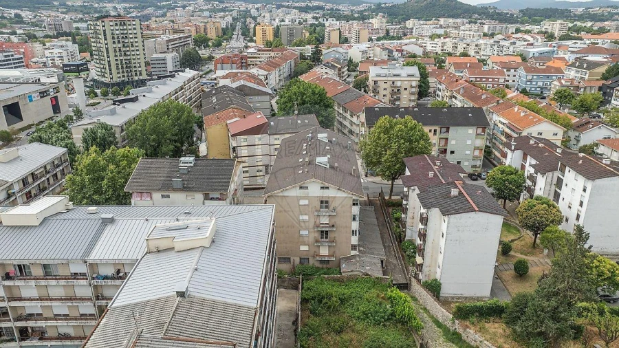 Apartamento T4 para Venda em São Vitor (Braga) Foto 3