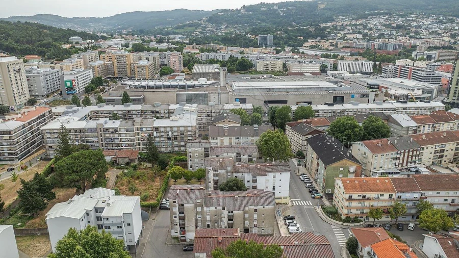 Apartamento T4 para Venda em São Vitor (Braga) Foto 7