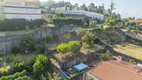 Moradia T5 para Venda em Vila Nova de Famalicão e Calendário