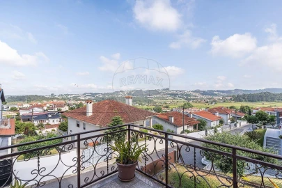 Moradia T5 para Venda em Vila Nova de Famalicão e Calendário