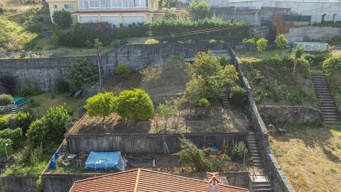 Moradia T5 para Venda em Vila Nova de Famalicão e Calendário