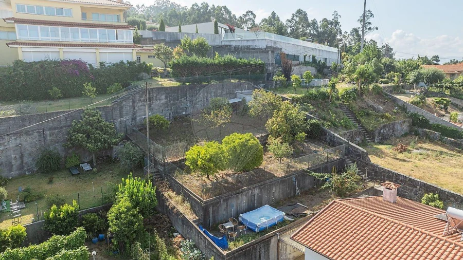 Moradia T5 para Venda em Vila Nova de Famalicão e Calendário Foto 10