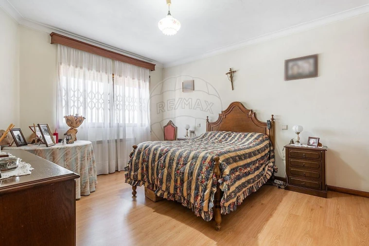Moradia T5 para Venda em Vila Nova de Famalicão e Calendário Foto 26