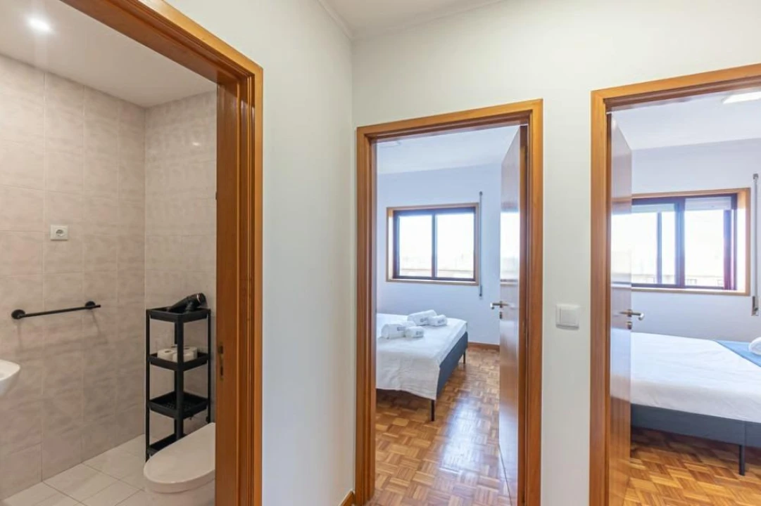 Apartamento T3 para Venda em Vilar de Andorinho Foto 12