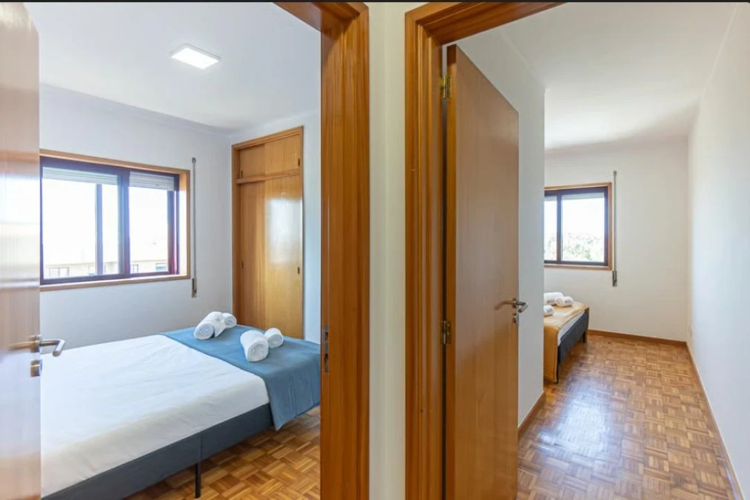 Apartamento T3 para Venda em Vilar de Andorinho Foto 16